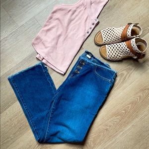 Abercrombie & Fitch Raw Waist & Hem Cropped Jeans